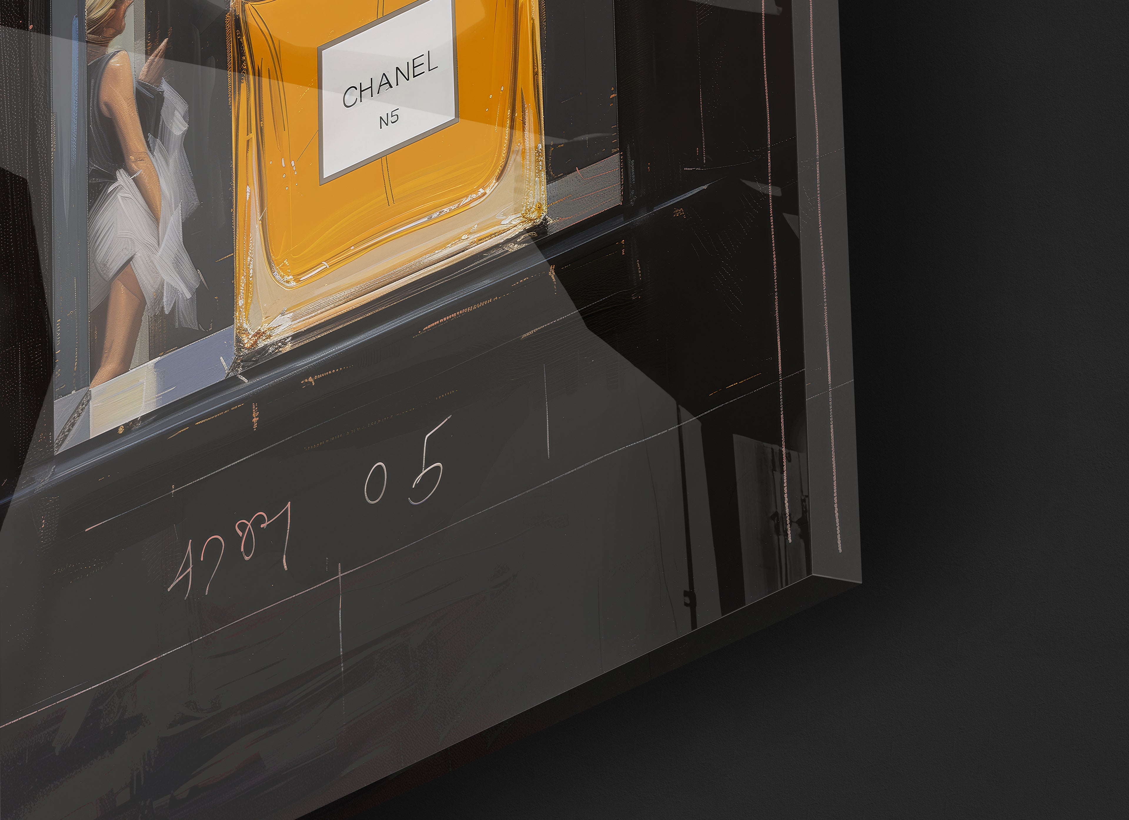 The Parfum Bottle - 4.jpg